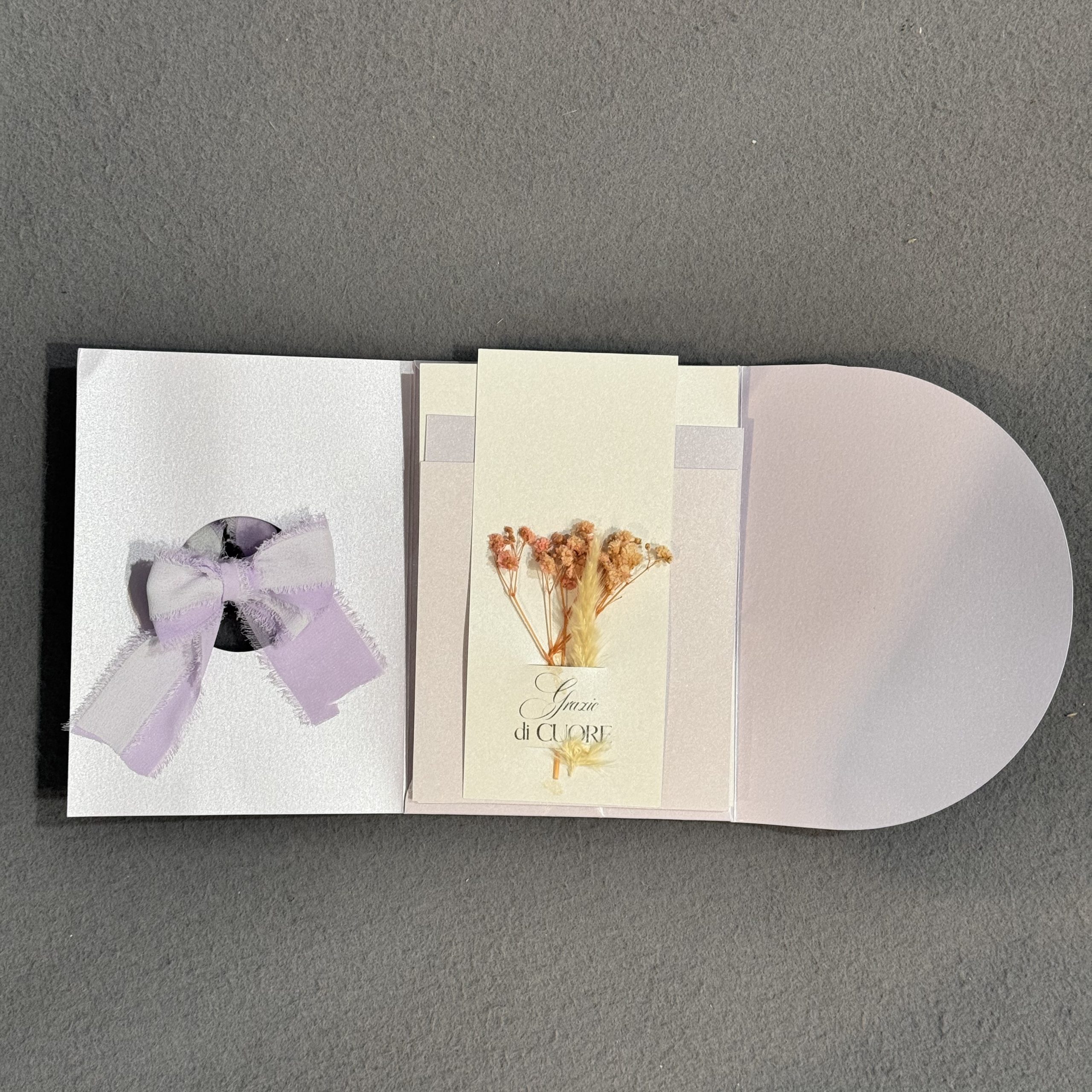 Partecipazione Matrimonio "Flora Edition" Floreale  · dettaglio 3